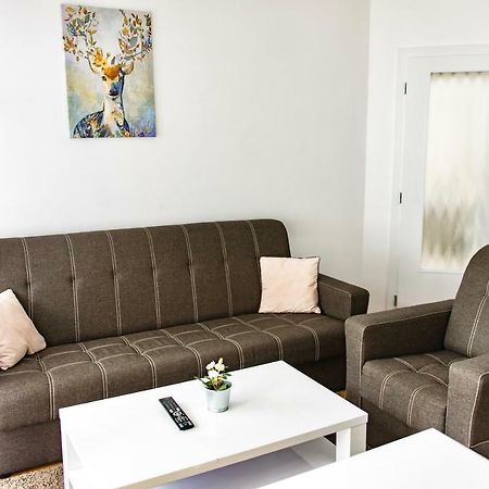 Apartman Reggie - 페츠 포트 스네스코우 외부 사진