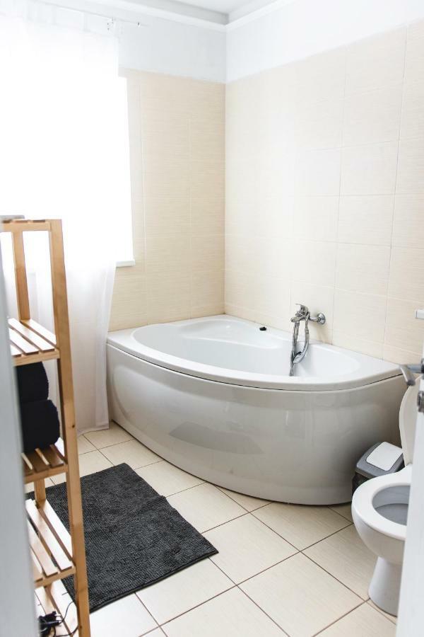 Apartman Reggie - 페츠 포트 스네스코우 외부 사진